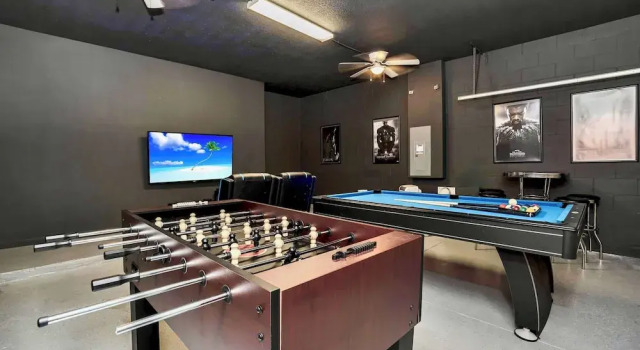 Upstay Luxury Resort Mansion w Pool Near Disney