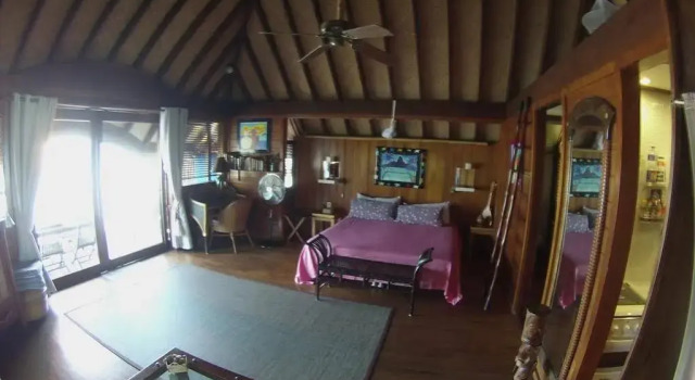 Bora Bora Bungalove
