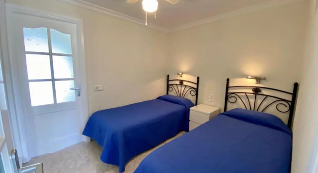 Апартаменты с видом на внутренний двор Ocean view apartments Las Flores I