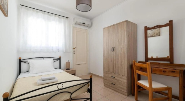 Amethyst Rooms, Забронировать Отель Родос остров Родос, рядом с Эгейский университет