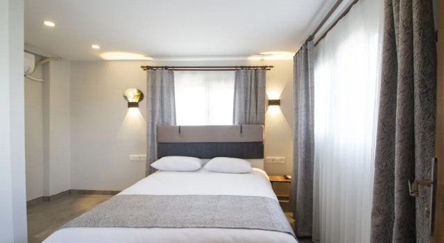 Номер Deluxe Turna Hotel