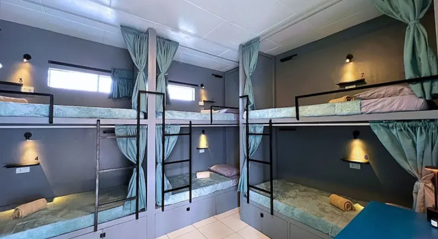 A Casa Portuguesa Coron Boutique Hostel, Book Hostel Coron Coron