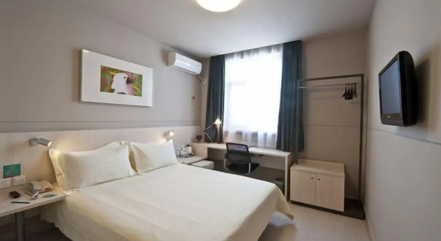 Двухместный номер Standard Jinjiang Inn East Shanghai New International Exhibition Ctr