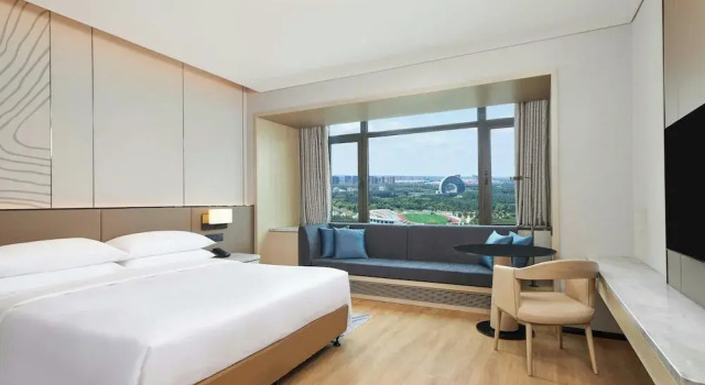 Номер Deluxe Courtyard by Marriott Changchun