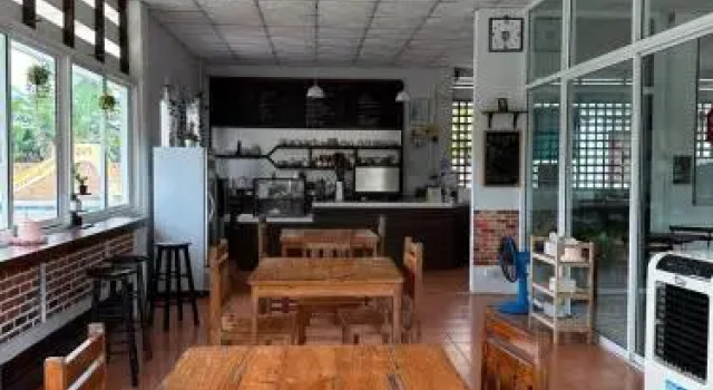Mae Chaem Hotel and Resort, Забронировать Курортный отель Отели Мае Чаем с бассейном, Бассейн