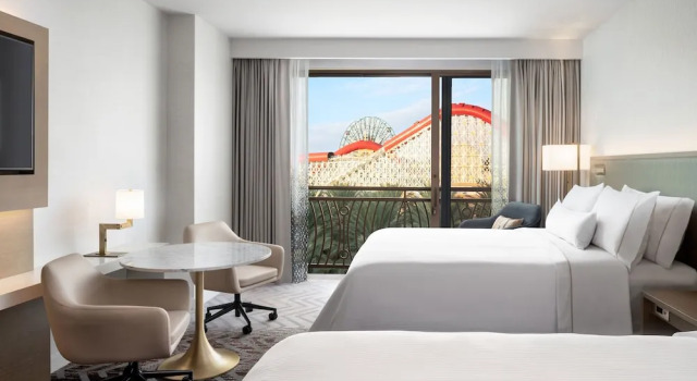 Номер Guest Deluxe The Westin Anaheim Resort