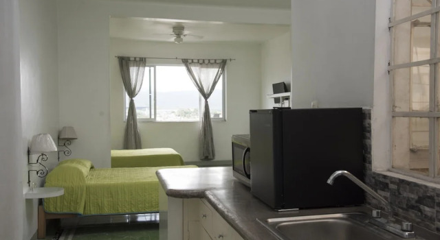Четырёхместный семейный люкс Hotel Suites Córdoba