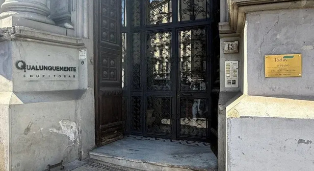 La Piazza Suite, Забронировать Отель «постель и завтрак» Неаполь Кампания, рядом с Mergellina Metro Station
