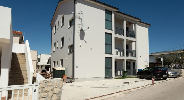 Beautiful Apartment in Vir With Wifi and 2 Bedrooms, Забронировать Апартаменты/квартира Вир Zadar Islands