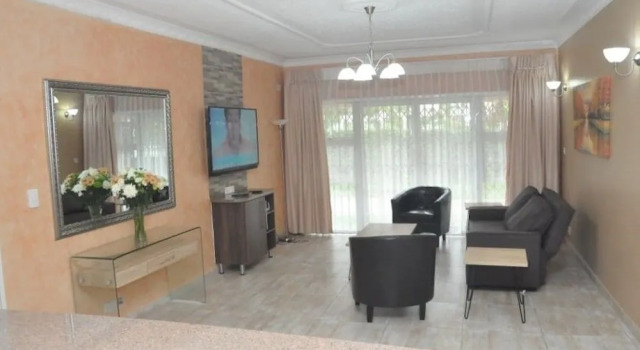Primrose Mews, Rezerwuj Hotel Harare Zimbabwe