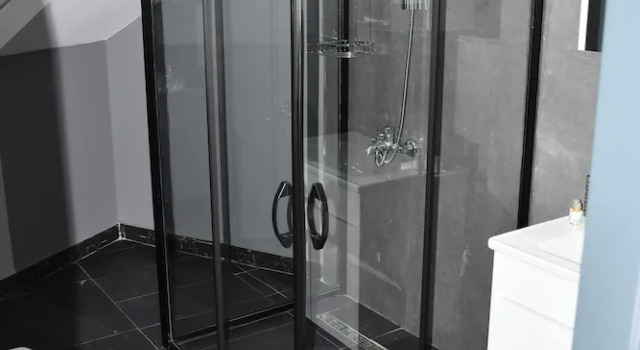 Standardowy dwuosobowy rodzinny pokój HMZ Luxury Hotel