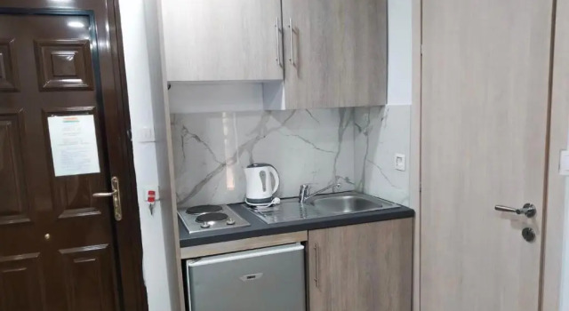 Студия Pennys Holiday Studio