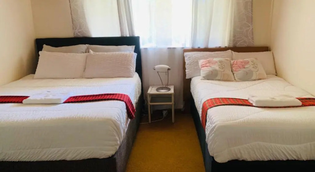 Naisiae - Lovely 1-bedroom vacation home with pool, Boek Hotel Johannesburg Gauteng