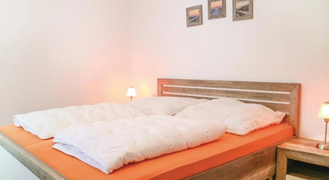 Beautiful Home in Zingst With 2 Bedrooms and Wifi