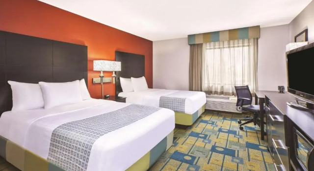 Двухместный номер La Quinta Inn by Wyndham Toledo Perrysburg