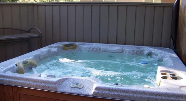 Mt Baker-AC-Hot Tub-4BR/3.5BA