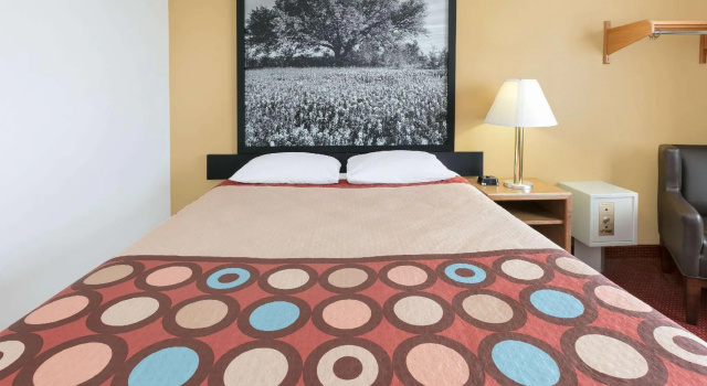 Двухместный номер Standard Super 8 by Wyndham Grapevine/DFW Airport Northwest