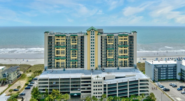 Номер Standard с 4 комнатами с балконом Ocean Bay Club 1404 4 Bedroom Condo by RedAwning