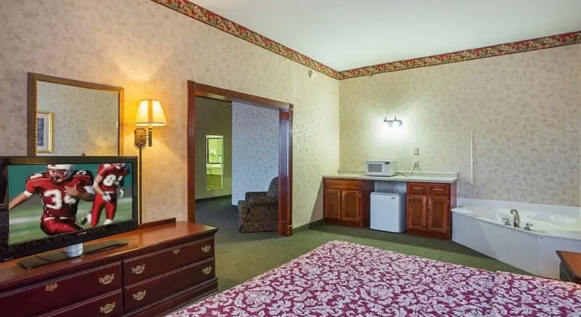 Люкс FairBridge Inn Express Whitley City