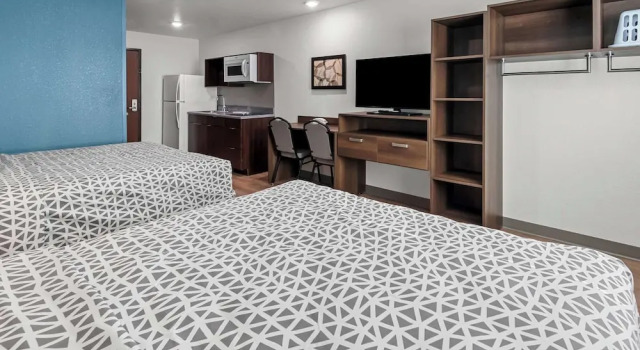 Четырёхместный люкс Woodspring Suites Waco South