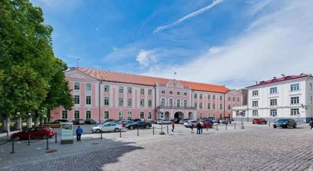Апартаменты с видом на сад Old Town Central Apartment