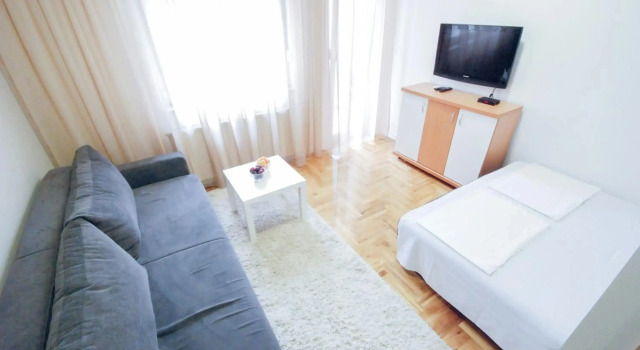 Tiara Apartment 2