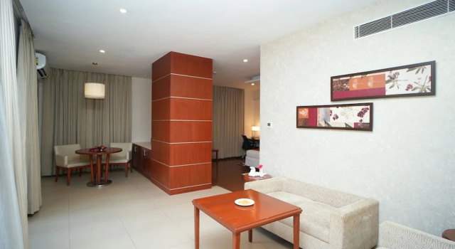 Люкс Executive The Altruist Hitech Hotel