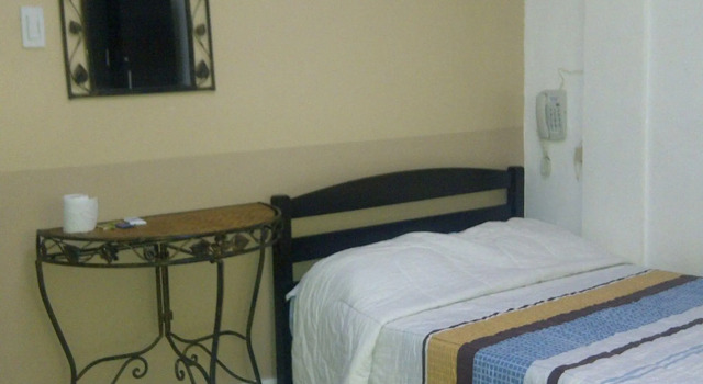 Номер Deluxe Quezon Premier Hotel Lucena