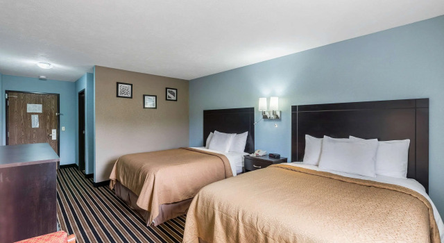 Standard Vierer Zimmer Rodeway Inn