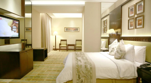 Двухместный номер Business Legend International Hotel