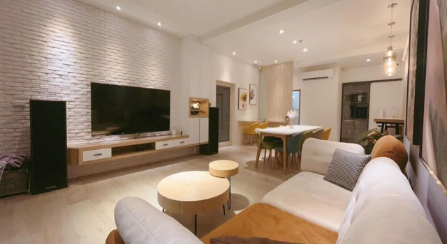 House in field, Rezerwuj Hotel Hotele w Yilan z parkingiem, Parking