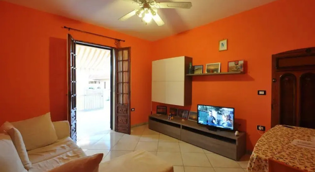 Villa for 6 People 2 Bedrooms a few Meters From the sea