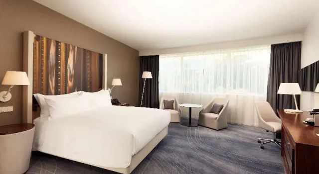 Двухместный люкс c 1 комнатой DoubleTree by Hilton Wroclaw
