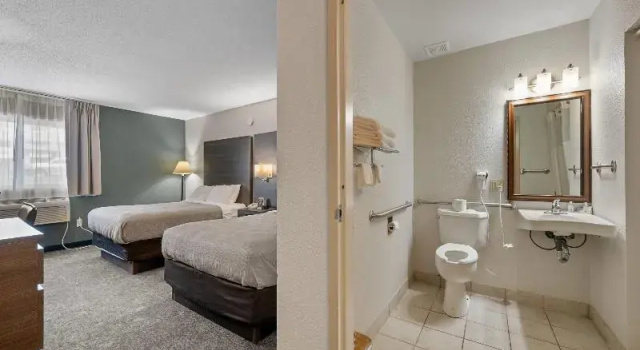 Четырёхместный номер Standard Quality Inn Spearfish I-90