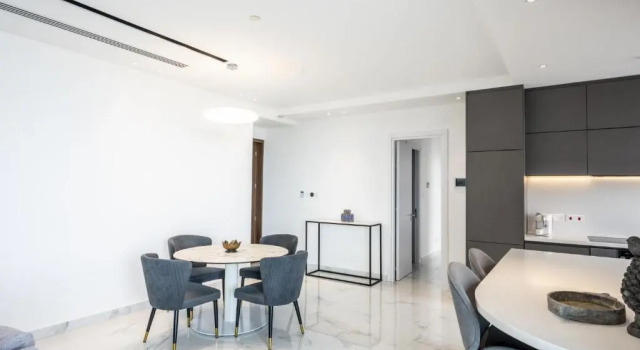 360 Nicosia - 2 bedrooms Luxury Residence, Забронировать Отель Отели Никосии с бассейном, рядом с Ministry of Foreign Affairs - Nicosia, Бассейн