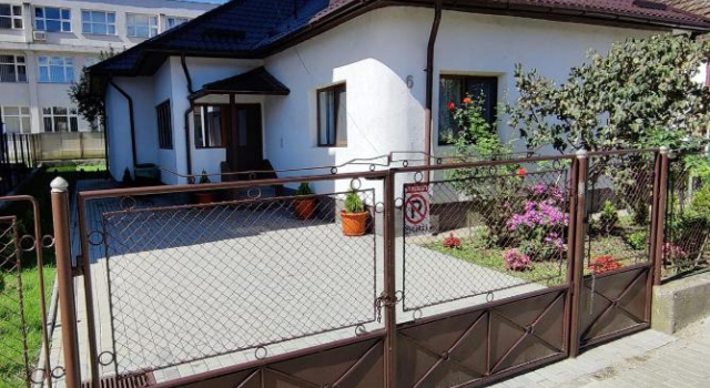 Casa Marina, Rezerwuj Dom wakacyjny Călimăneşti 