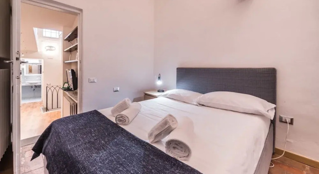 Stunning 2BD Apt 7min Walk to Duomo, Забронировать Апартаменты/квартира Апартаменты Флоренции, рядом с Дом Буонаротти, Апартаменты/квартира