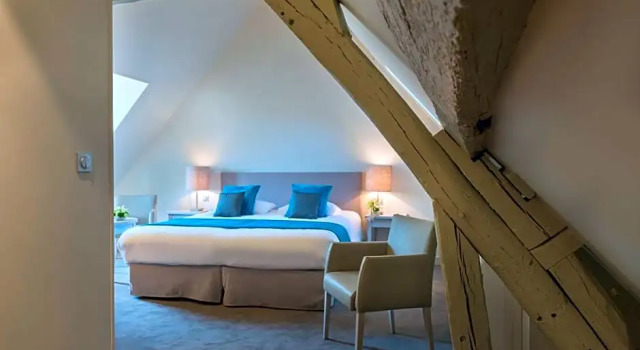 Номер Deluxe Hôtel Aux Vieux Remparts
