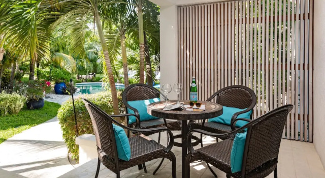 Люкс The Oasis at Grace Bay