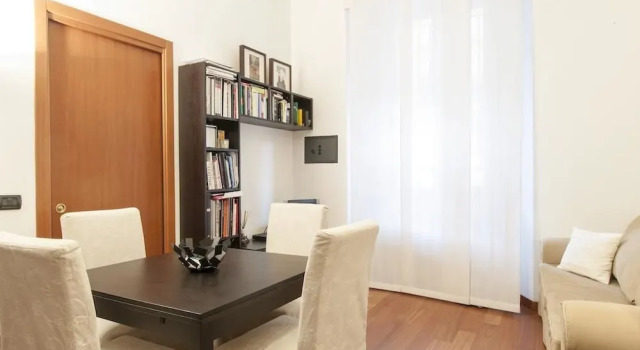 Vela Maison, Забронировать Отель Отели Милана с парковкой, рядом с Лорето, Парковка