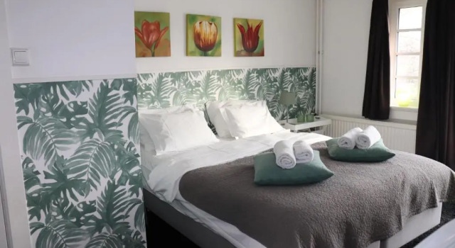Bed & Breakfast Hotel Zandvoort, Забронировать Отель «постель и завтрак» Отели Зандворт с завтраком, рядом с Пляж Zandvoort, Завтраки