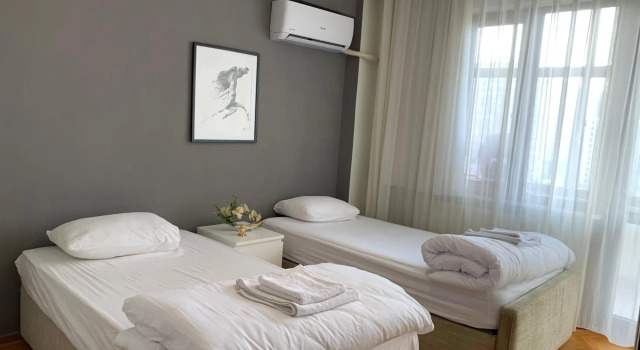 All air conditioned & Heated 3 Bedrooms Flat in the City, Boek Hotel Istanbul Regio Marmara