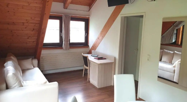 Семейный номер Standard с балконом Neue Mühle Hotel und Restaurant