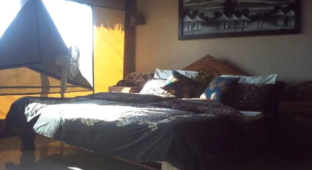 Selous Mbuyu, Book Hotel Hoteller i Liwale med pool, Swimmingpool