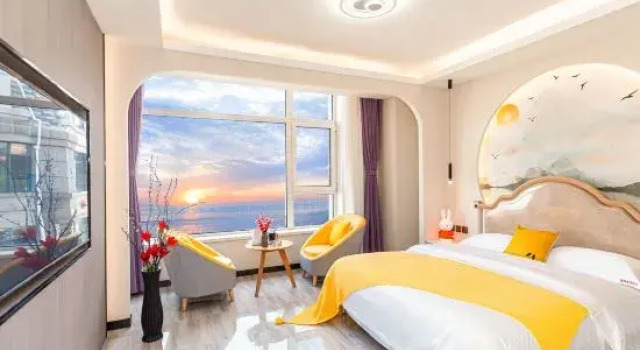 Семейный люкс Deluxe с видом на море Dalian Manhai Tingtao Hotel