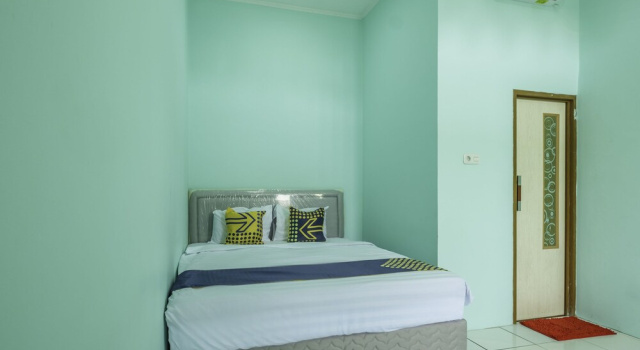Économie double chambre OYO Life 1889 Mbuahpage
