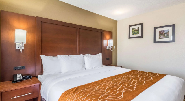 Двухместный люкс Comfort Inn & Suites Dayton North