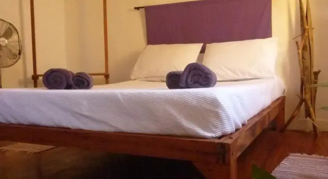 Casarao de Santa B&B, Забронировать Отель «постель и завтрак» Санта-Тереза Рио-де-Жанейро, рядом с Escadaria Selarón