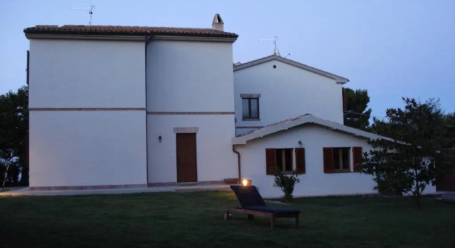 Conero Mare Verde, Book Hotel Hoteller i Romagna med parkering, Parkering