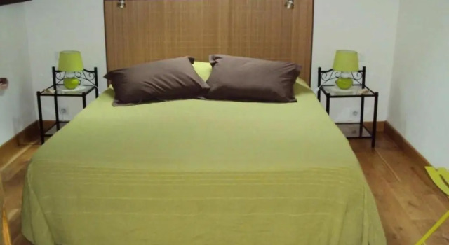 Gîte Dampierre-en-Burly, 3 pièces, 4 personnes - FR-1-590-43, Rezerwuj Hotel Dampierre-en-Burly 